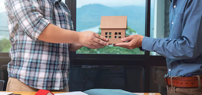 How We Determine Your Sell House with Reverse Mortgage Offer in Brookhaven, NY?